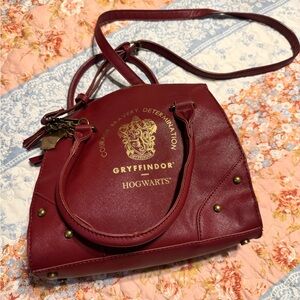 Harry potter gryfendor crossbody purse